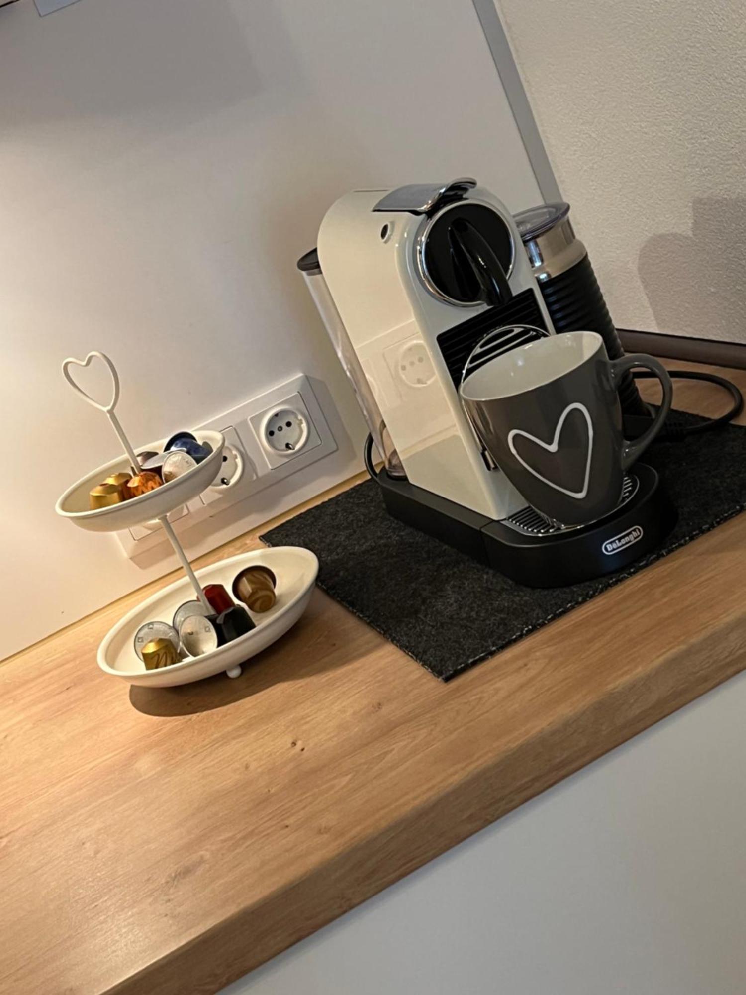 Schoene Ferienwohnung 2,5 Zimmer In Stadtnaehe Mit Eigenem Hofgarten Balingen Buitenkant foto